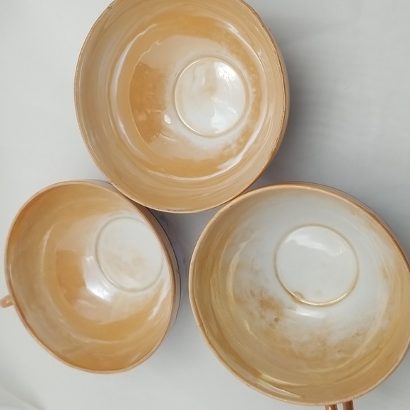 Japanese Lusterware Cup & Saucers - Picture 14 of 16